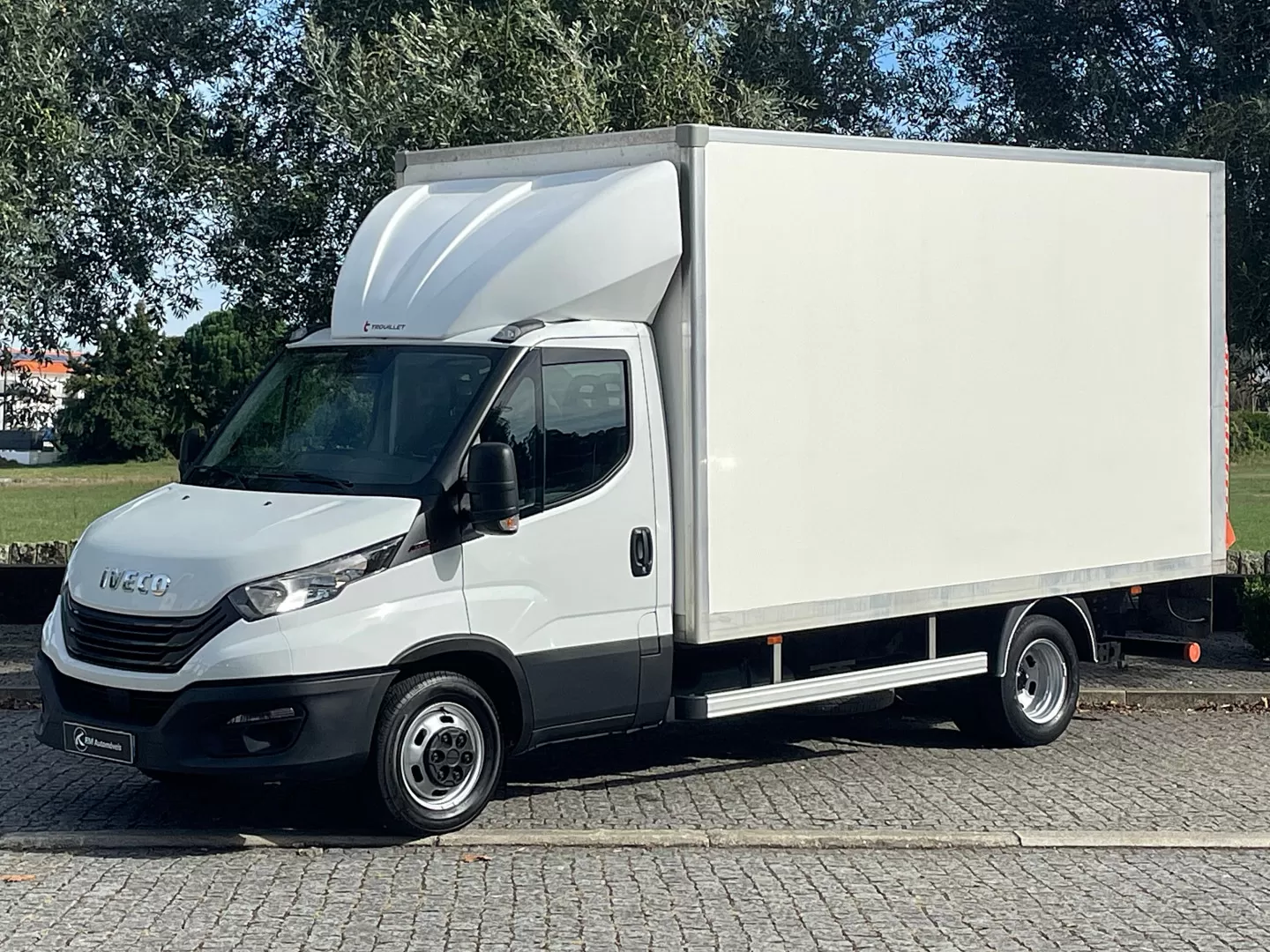 Iveco  Daily 3.0D 35C16 Contentor + Plataforma Elevatória - foto 2