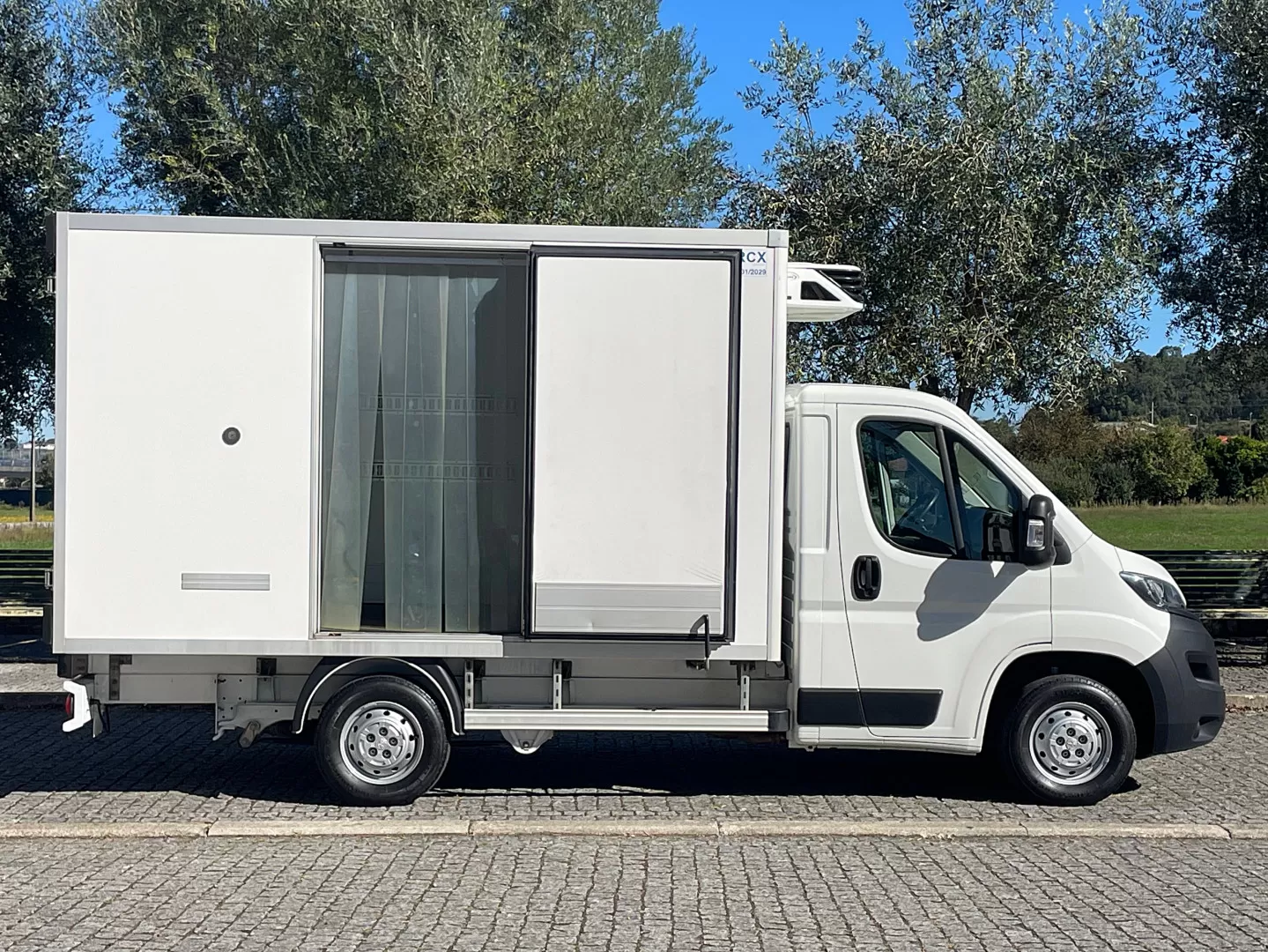 Peugeot  Boxer 2.0 HDI Frigorífica - foto 6