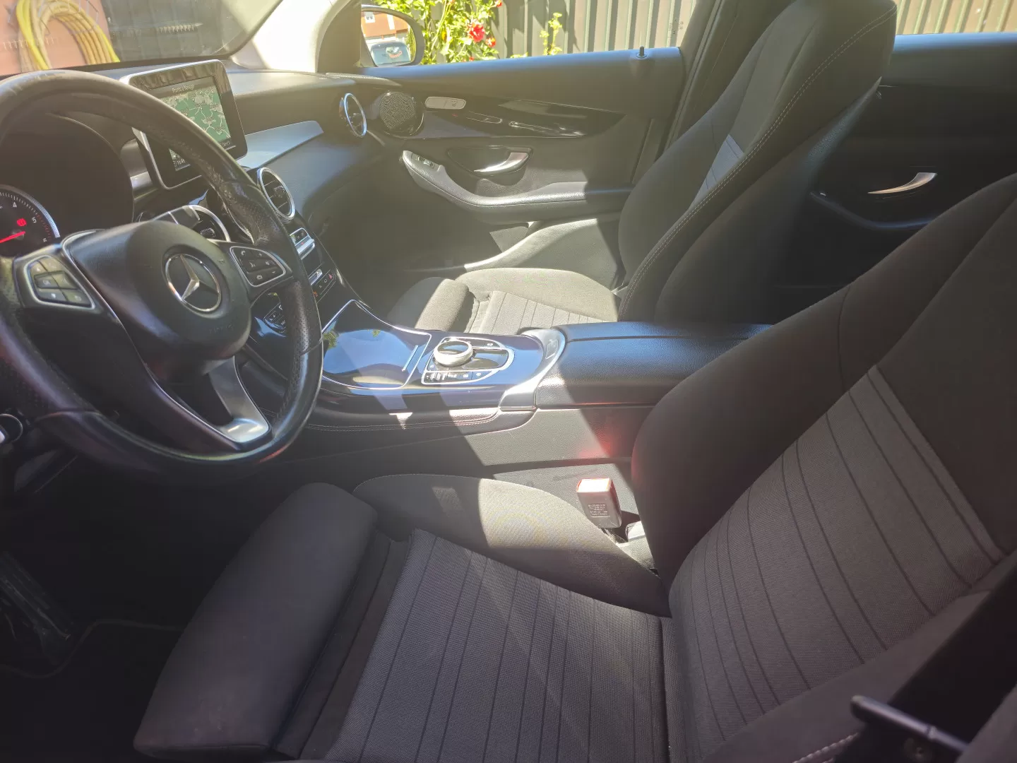 Mercedes-Benz GLC 220 d 4Matic 9G-TRONIC - foto 7