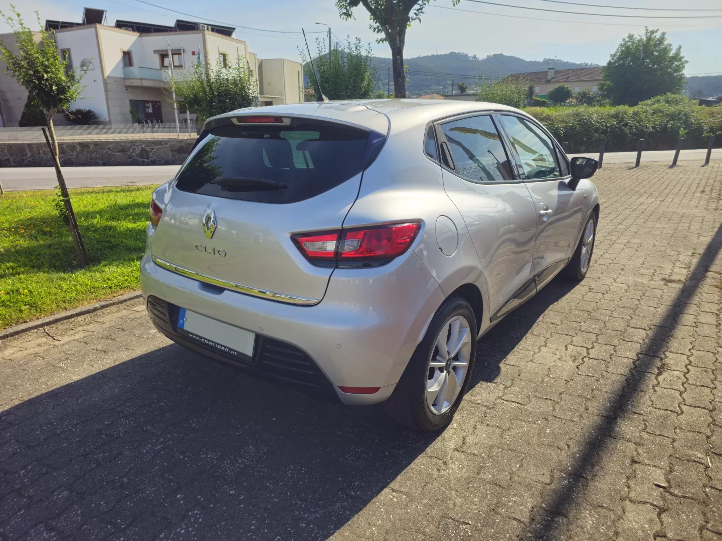 Renault Clio 1.5 dCi Limited - foto 4