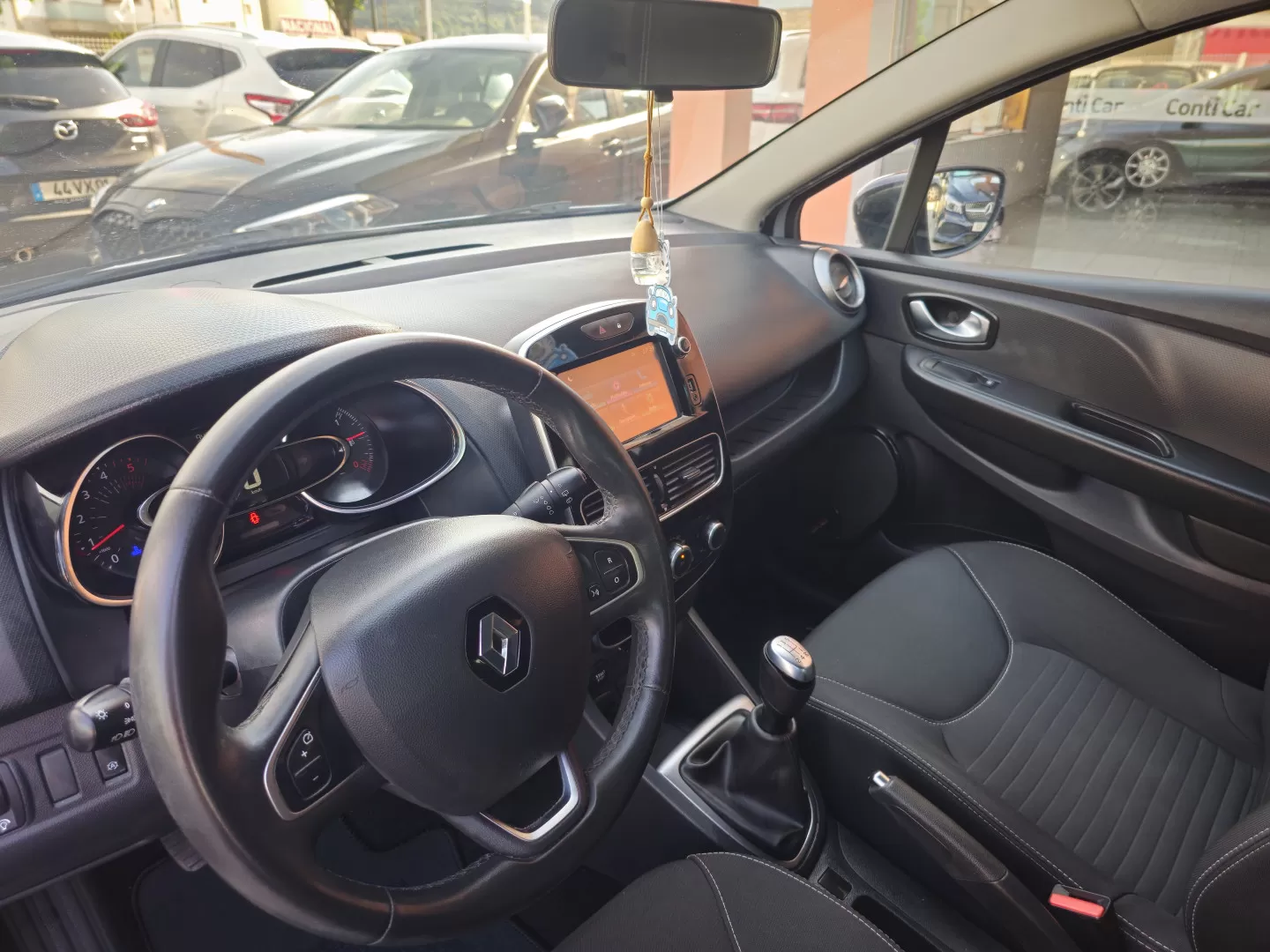 Renault Clio 1.5 dCi Limited - foto 8