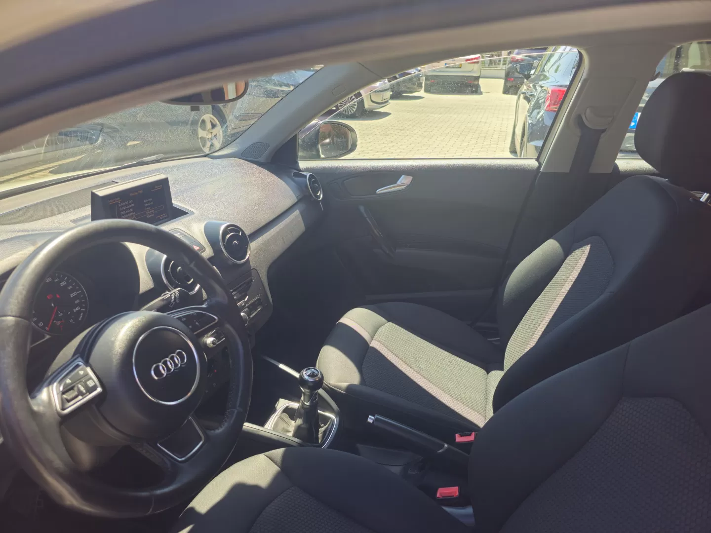Audi A1 Sportback 1.2 TFSI Attraction - foto 8