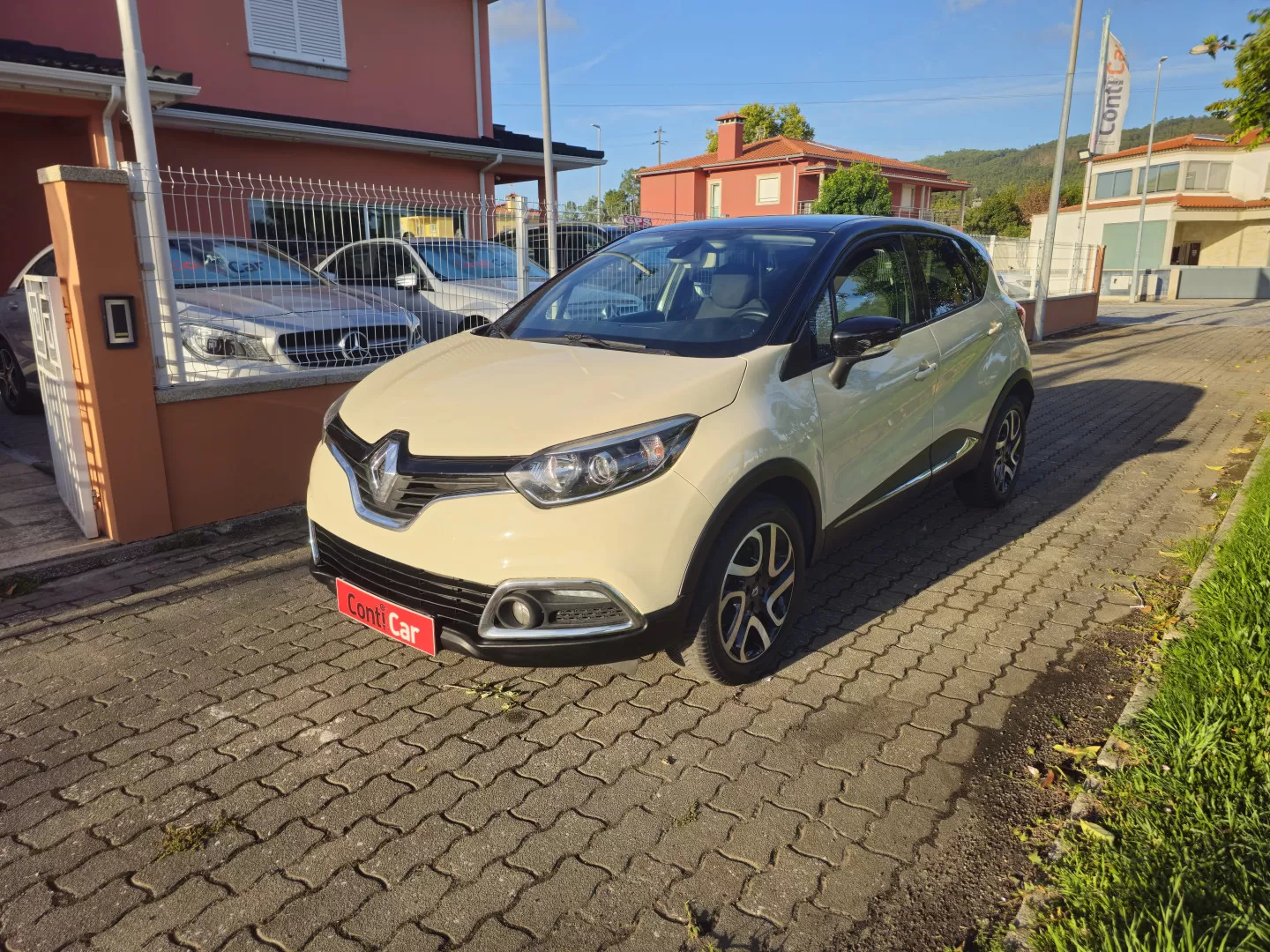 Renault Captur 0.9 TCE - foto 3