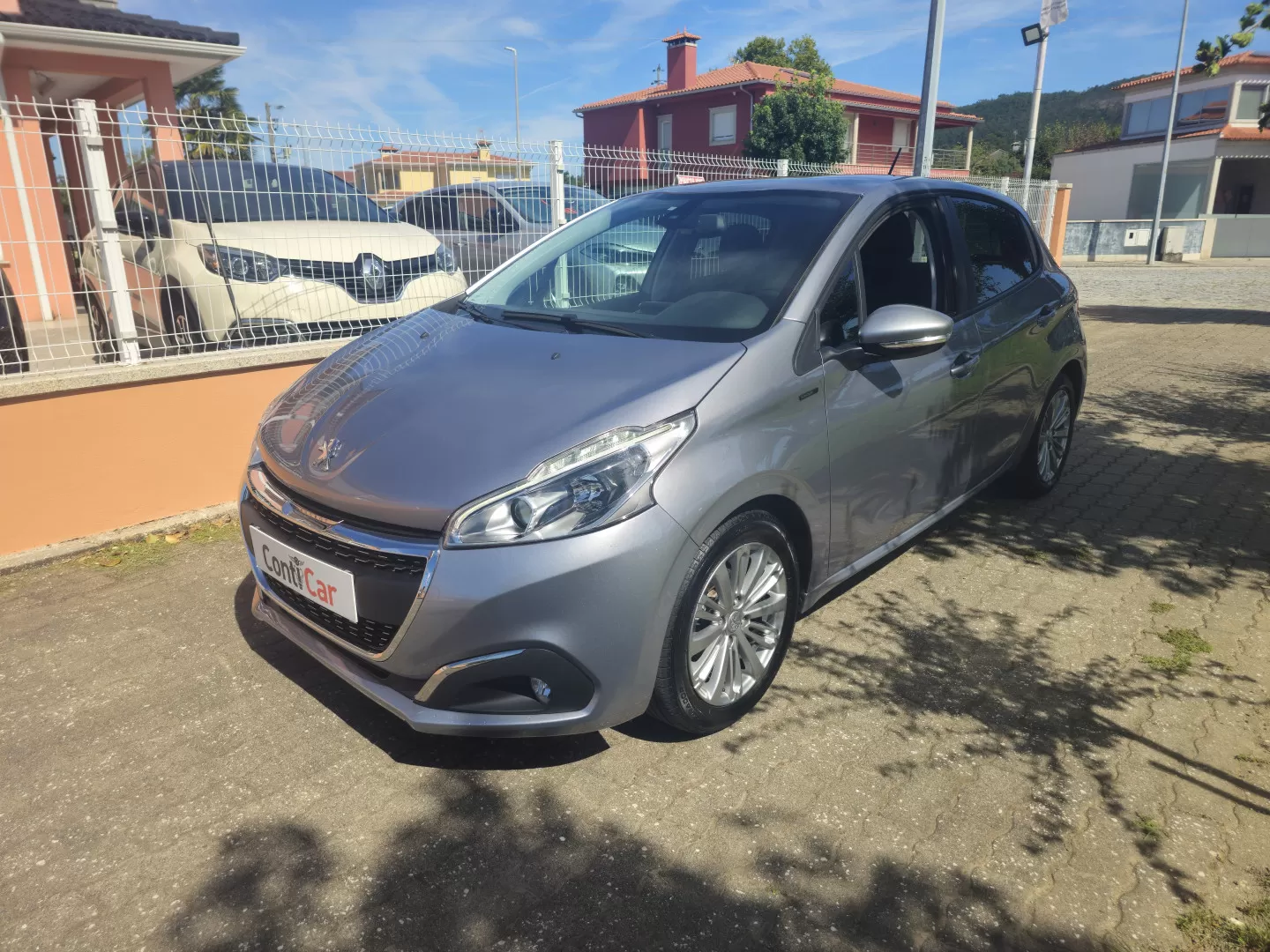 Peugeot 208 1.5 BlueHDi Signature - foto 3