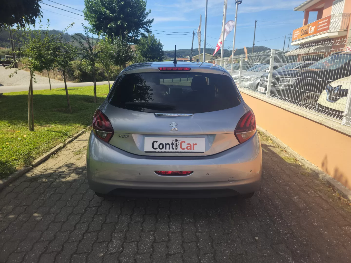 Peugeot 208 1.5 BlueHDi Signature - foto 5
