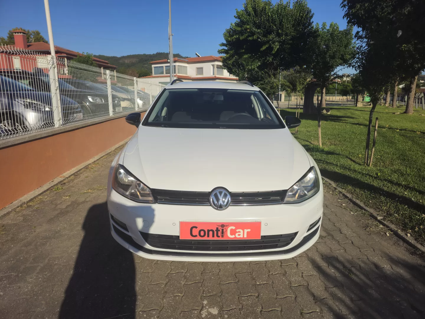 VW Golf Variant 1.6 TDi Confortline - foto 2