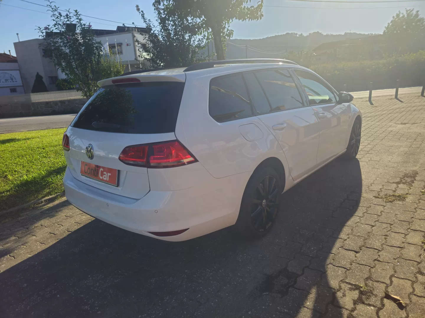 VW Golf Variant 1.6 TDi Confortline - foto 6
