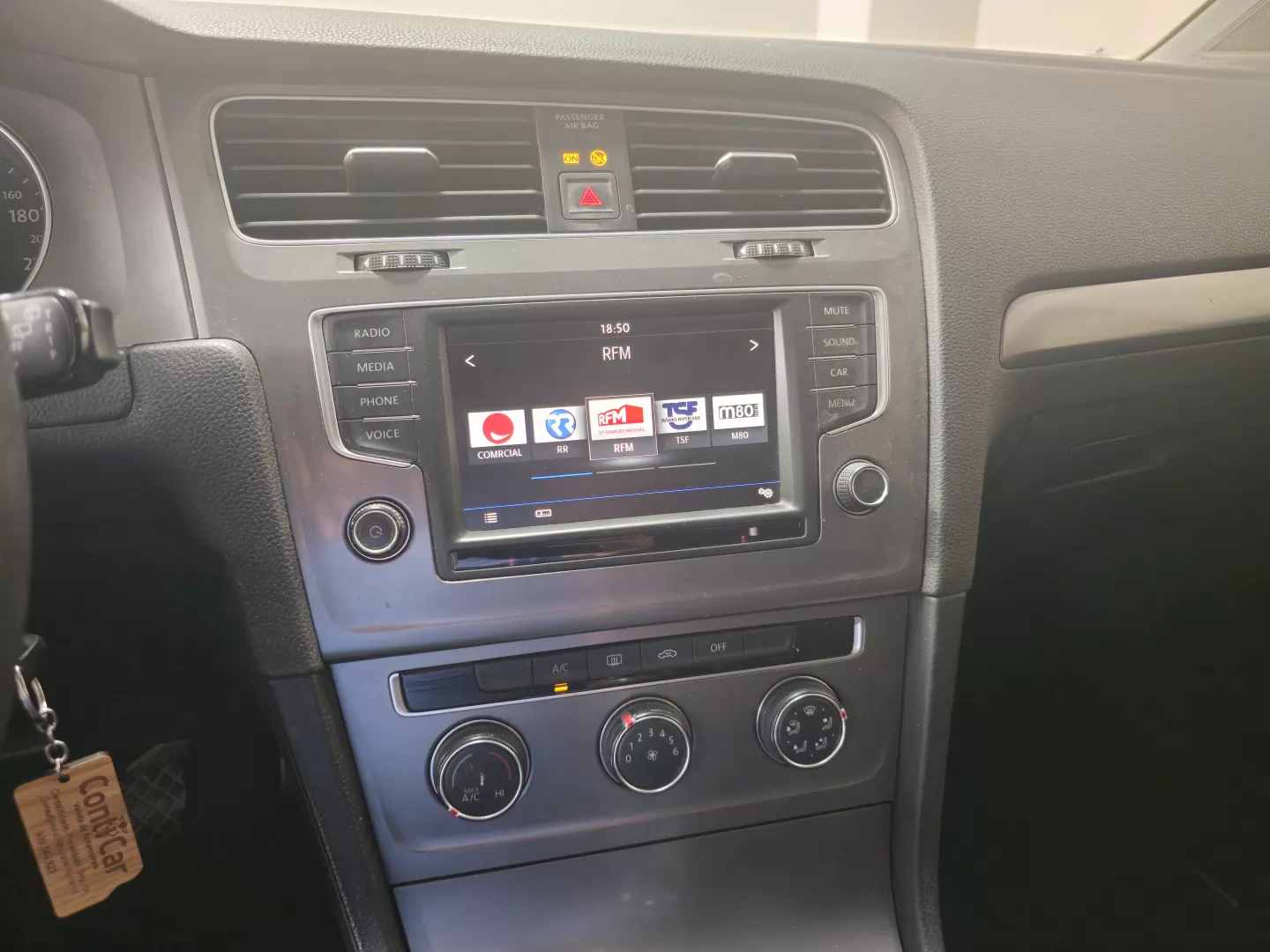 VW Golf Variant 1.6 TDi Confortline - foto 8