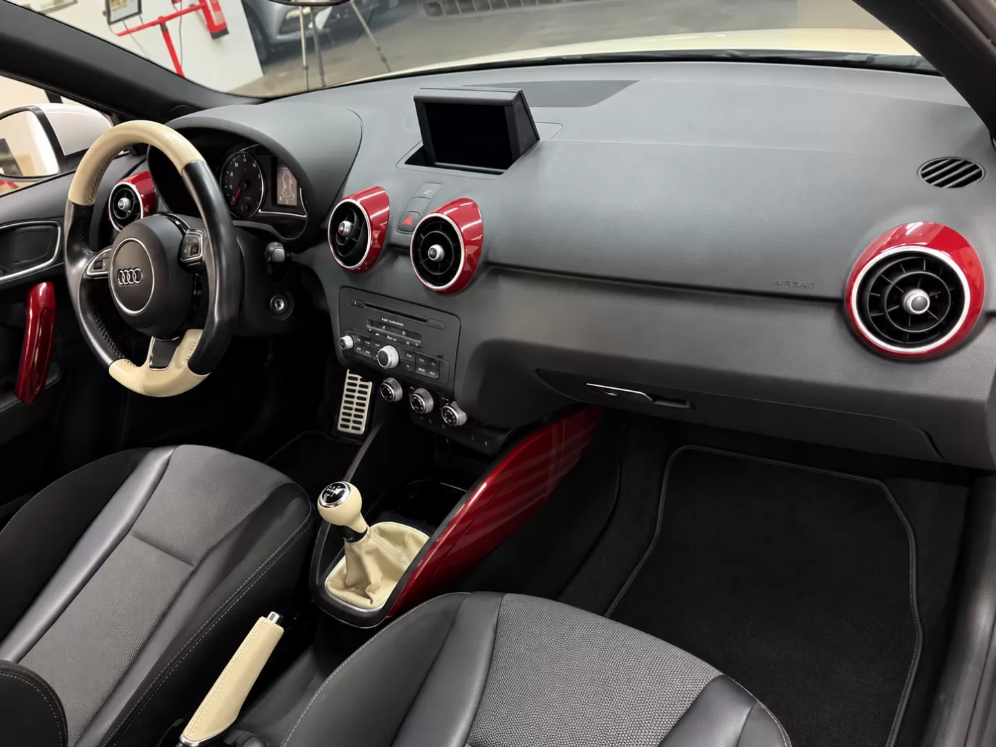 Audi A1 1.2 TFSi S-line - foto 8