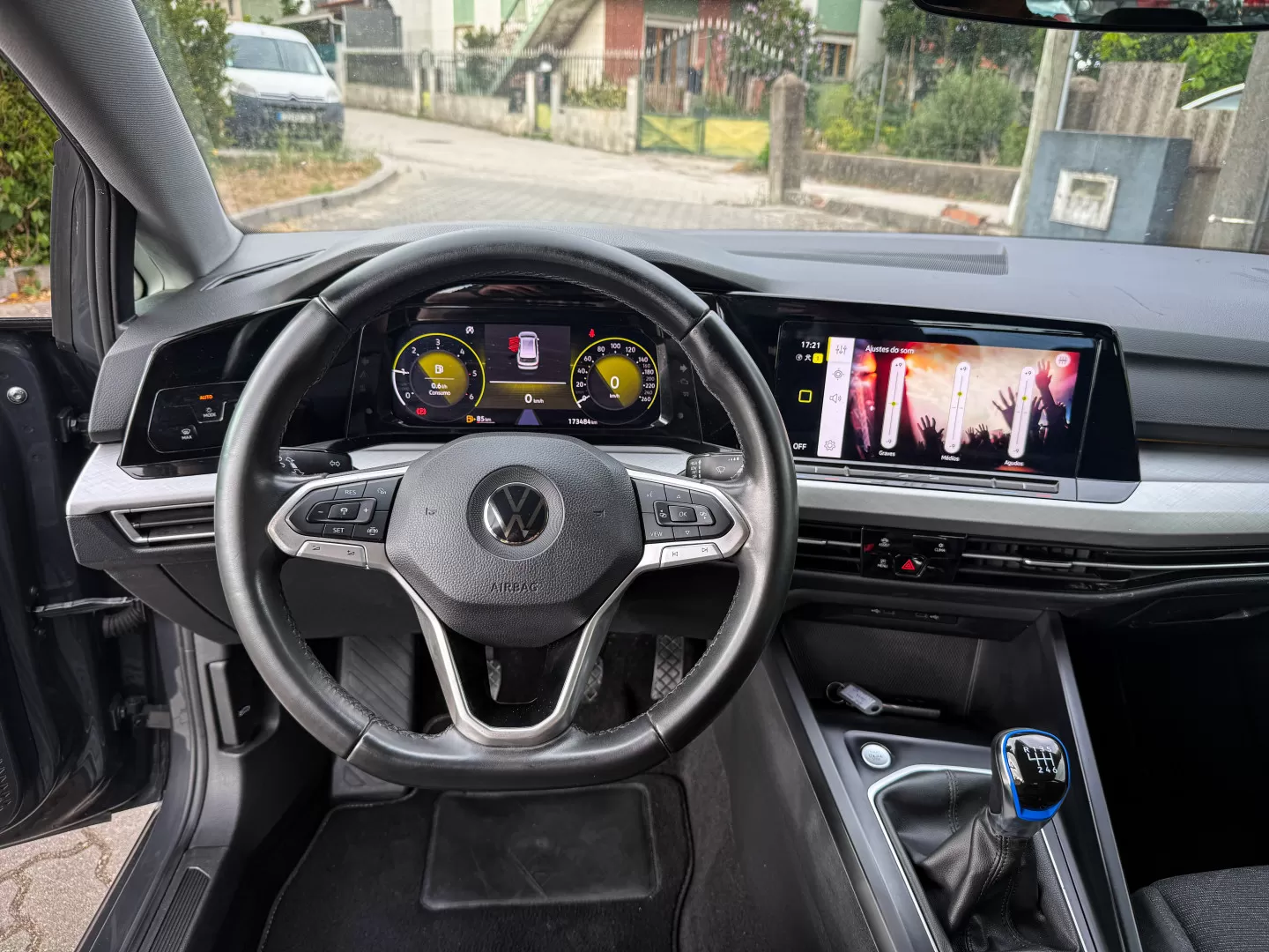 VW Golf 2.0 TDI - foto 5