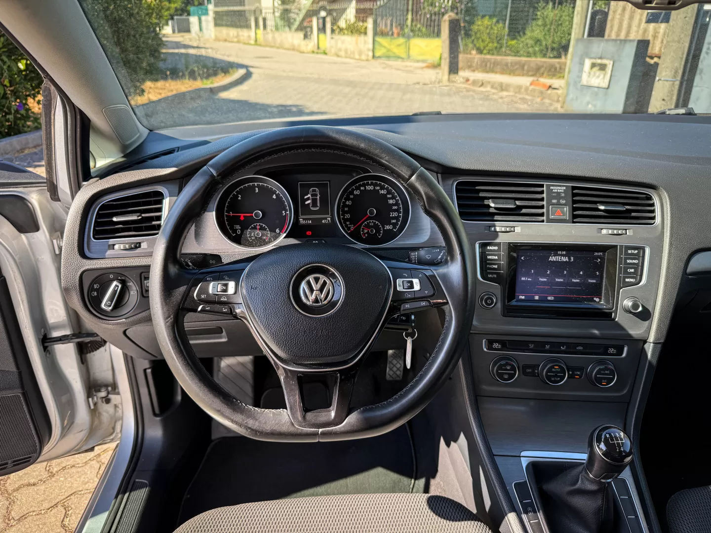 VW Golf 1.6 TDi Highline - foto 6