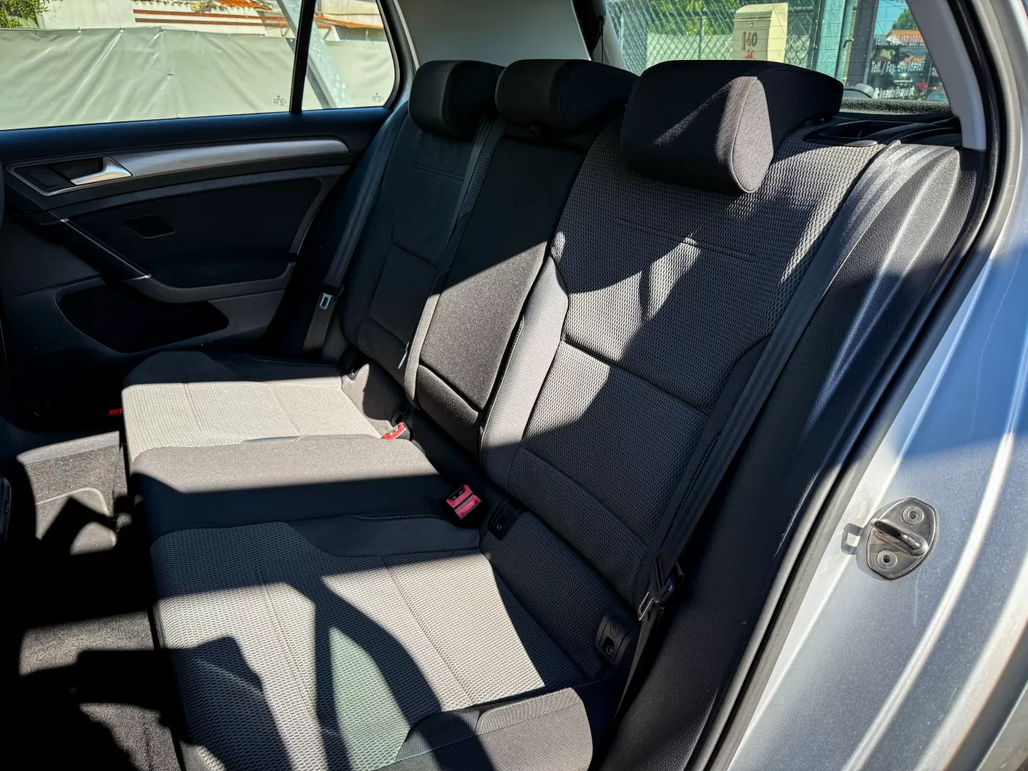 VW Golf 1.6 TDi Highline - foto 8
