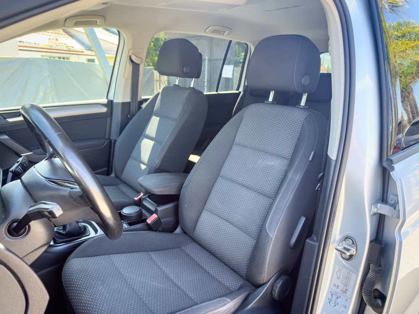 VW Touran 1.6 TDI Confortline - foto 7