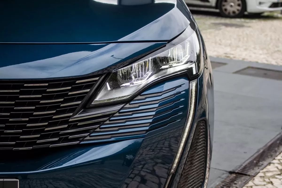 Peugeot 5008  Puretech 130 Stop Start Active Pack - foto 8