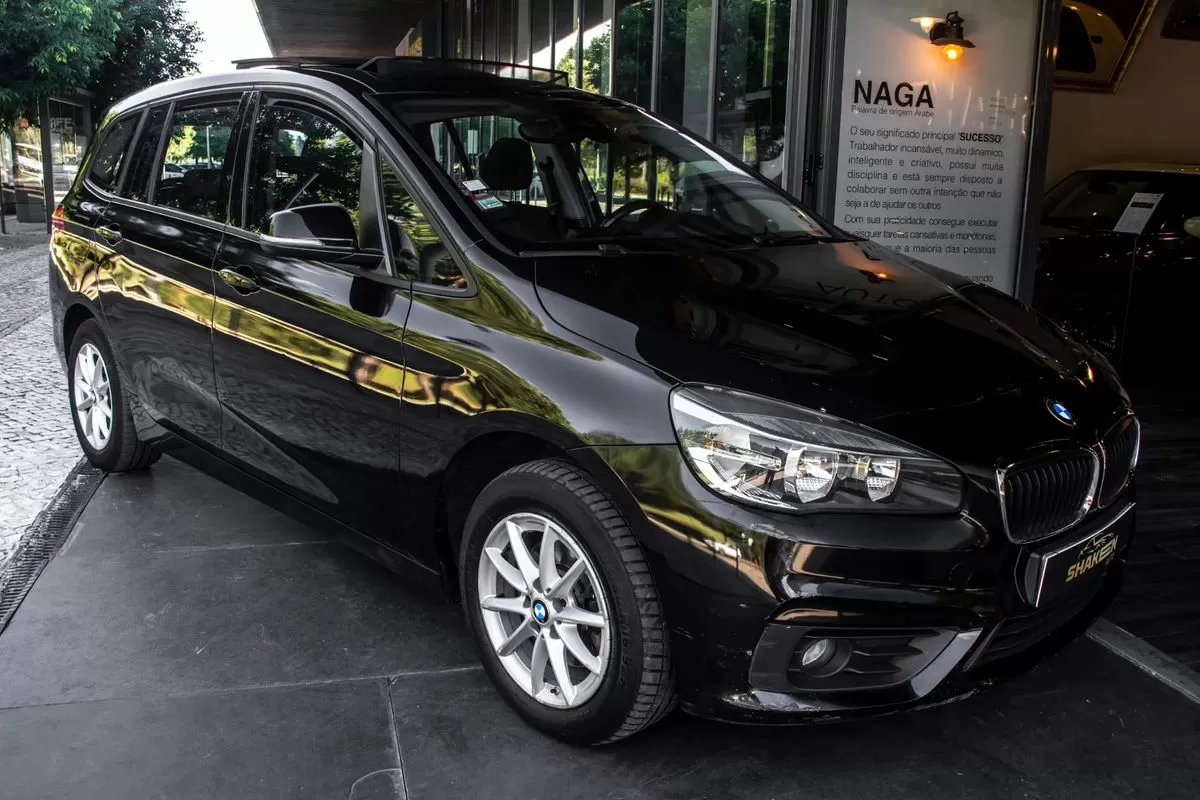 BMW 216 Gran Tourer  D Aut - foto 4