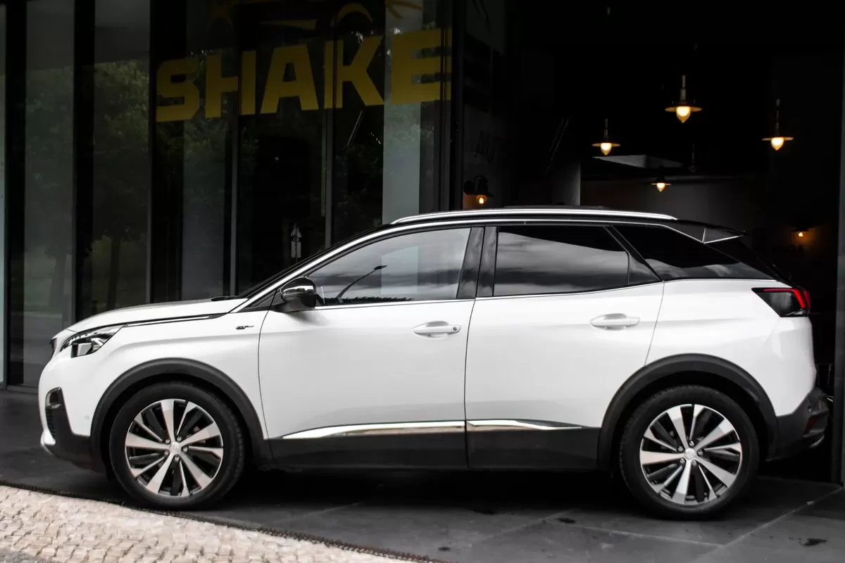 Peugeot 3008  Bluehdi 180 Stop Start Eat8 Gt - foto 5
