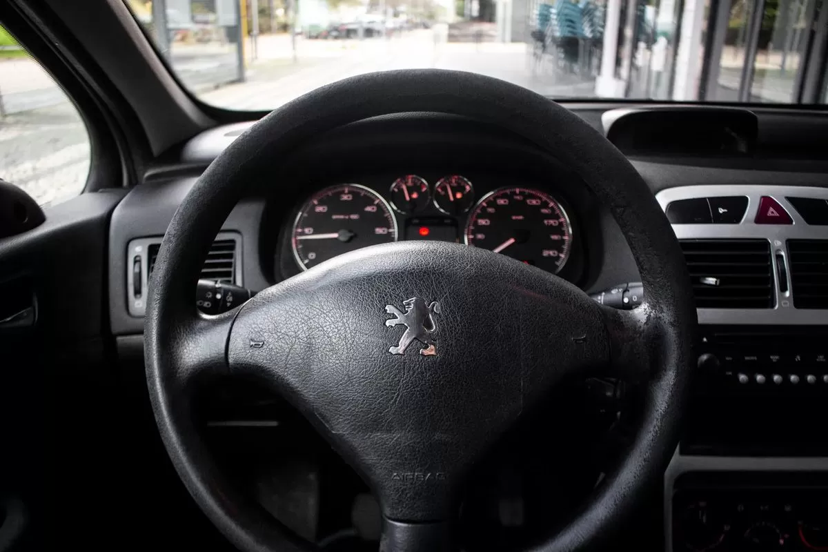 Peugeot  307 1.6 HDI - foto 4