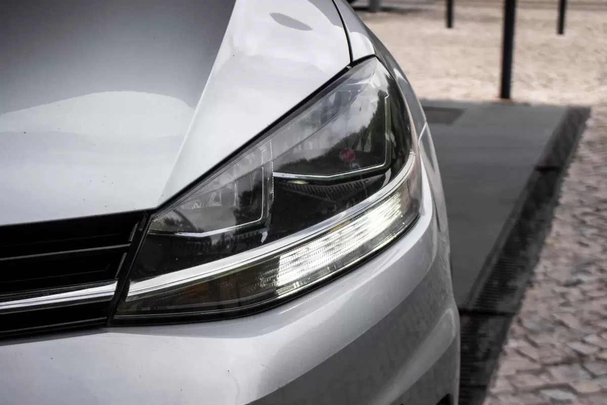 VW Golf Variant  1 6 Tdi Scr Comfortline - foto 8