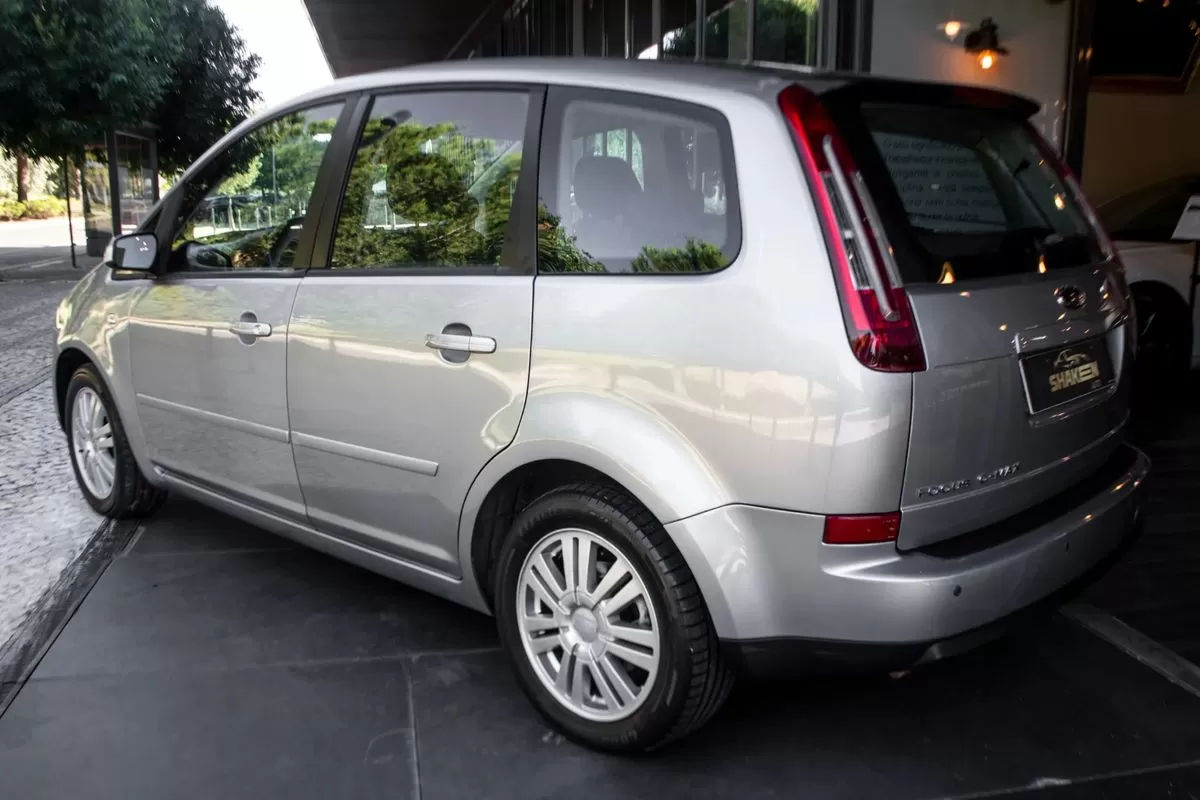 Ford Focus C-Max 1.6 TDCi Connection - foto 3