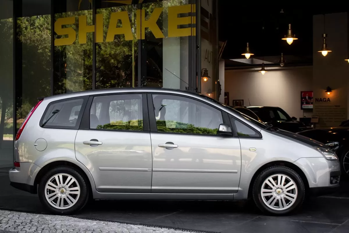 Ford Focus C-Max 1.6 TDCi Connection - foto 5