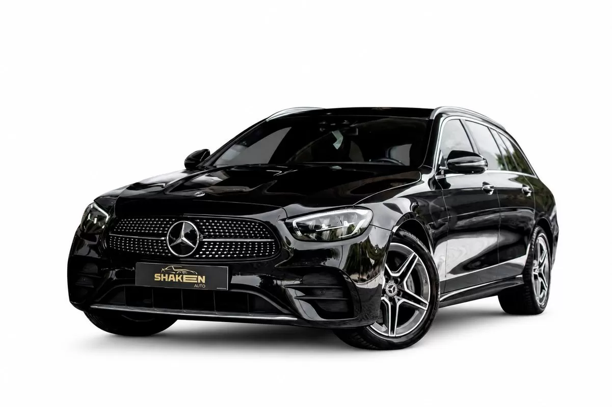 Mercedes-Benz E 300 e AMG Line