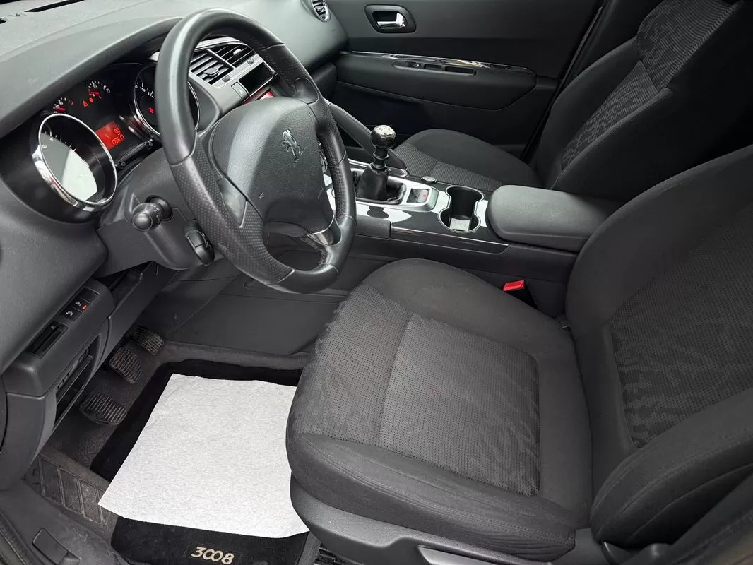 Peugeot 3008 1.6 HDi Style - foto 6