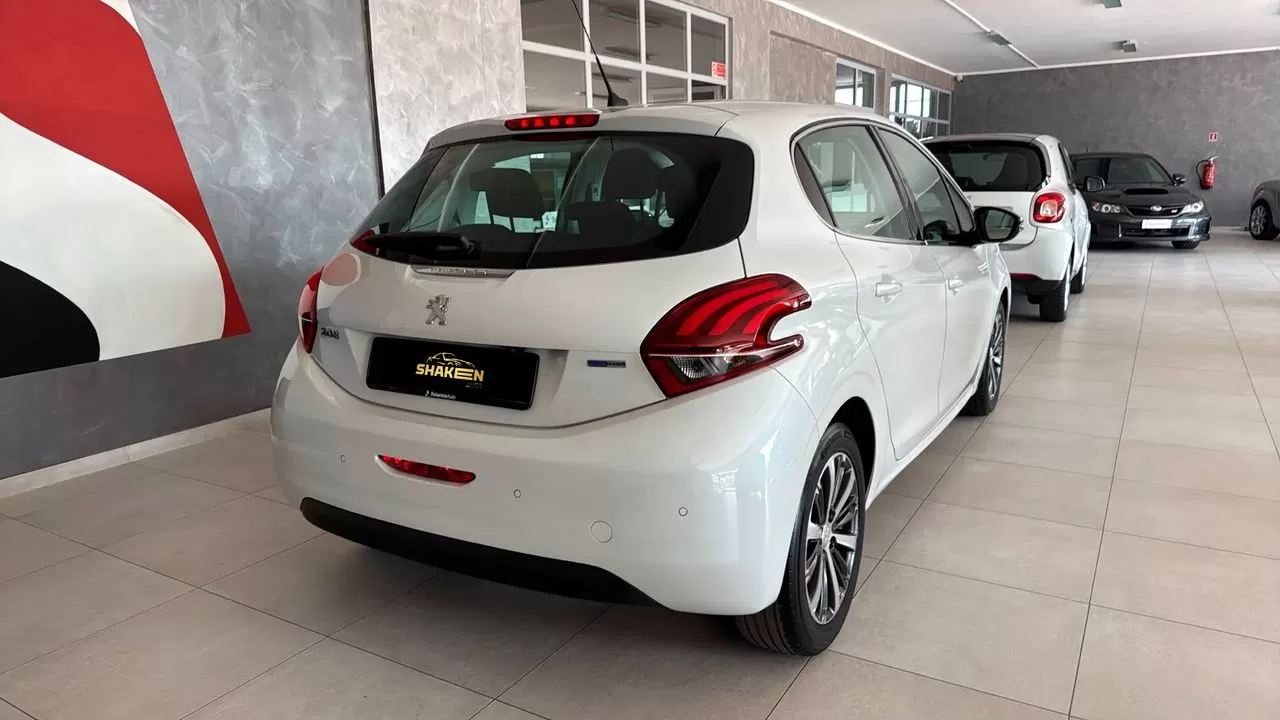 Peugeot 208  Puretech 82 Start Stop Allure - foto 3