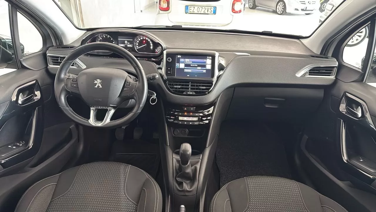 Peugeot 208  Puretech 82 Start Stop Allure - foto 7