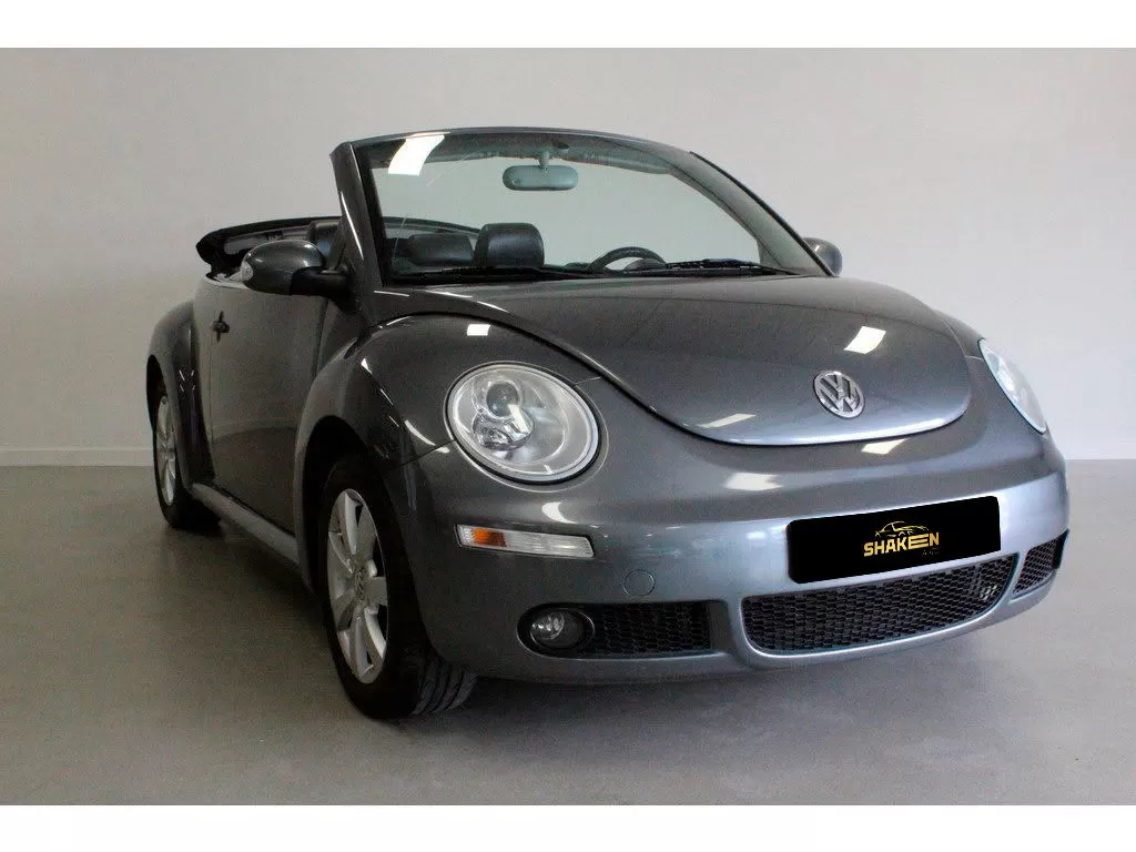 VW New Beetle Cabriolet  1 6 United