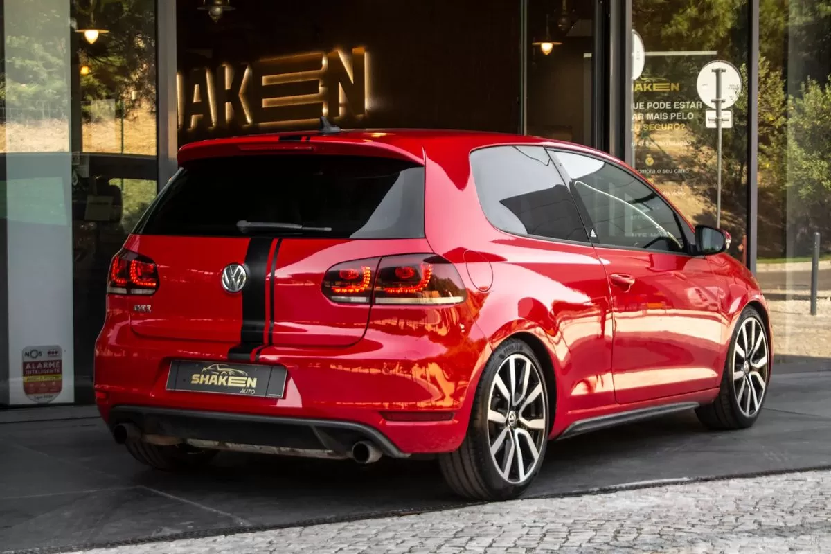 VW Golf  2 0 Gti Dsg Adidas - foto 4