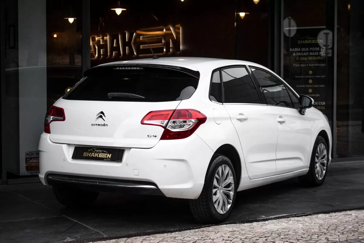 Citroën C4  Hdi 90 Attraction - foto 4
