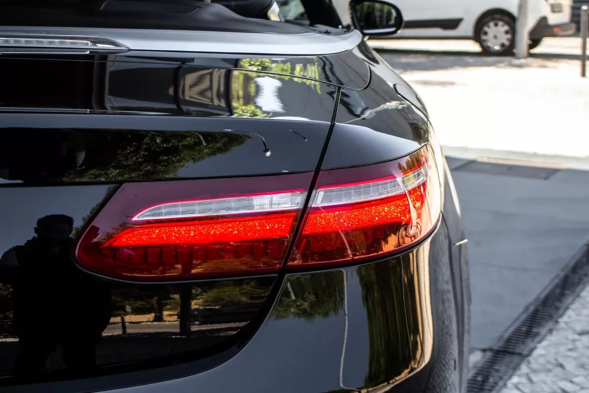 Mercedes-Benz E 220 d AMG Line Aut. - foto 6