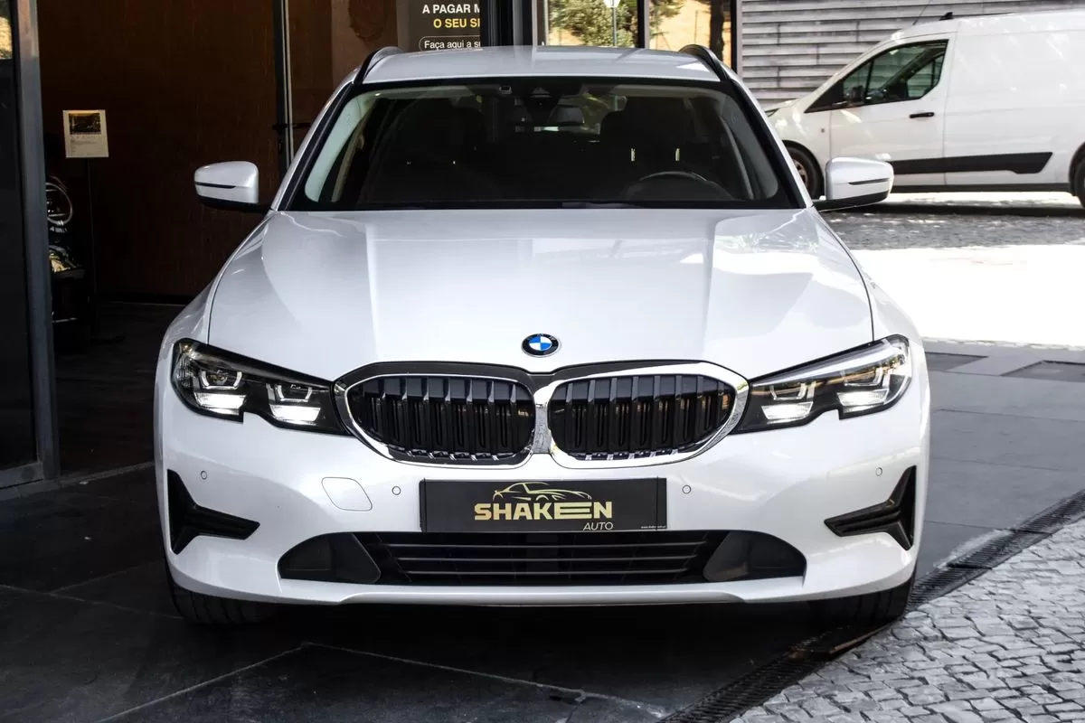 BMW 330 e Line Luxury Auto - foto 7