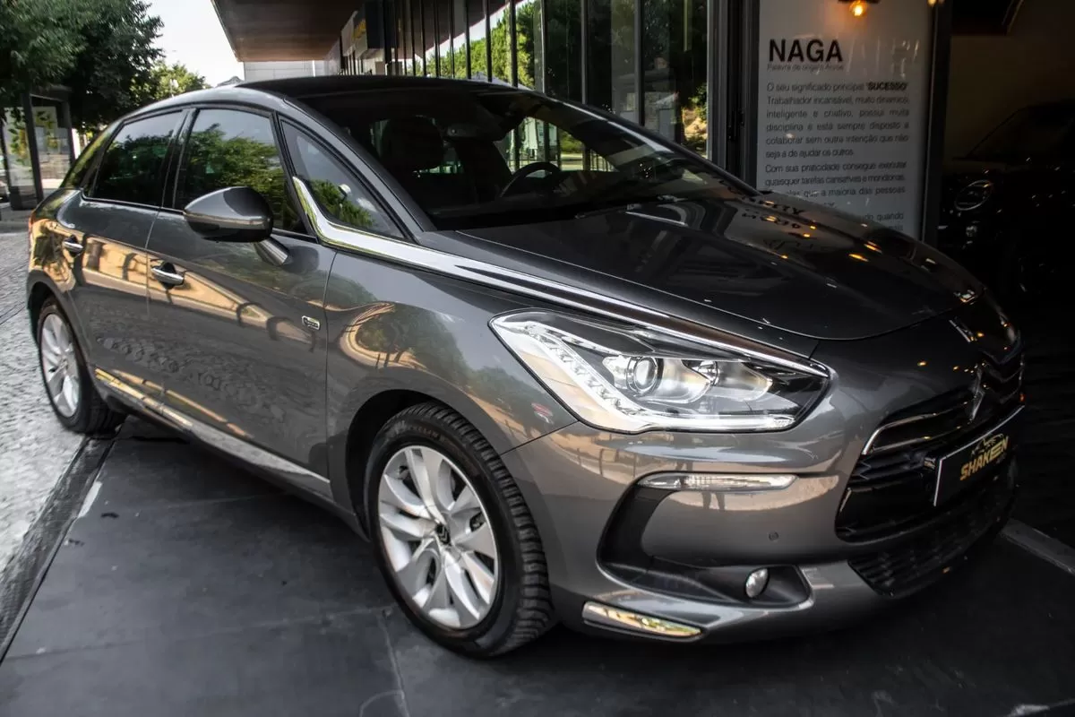 Citroën DS5 2.0 HDi Hy4 So Chic CMP6 102g - foto 6