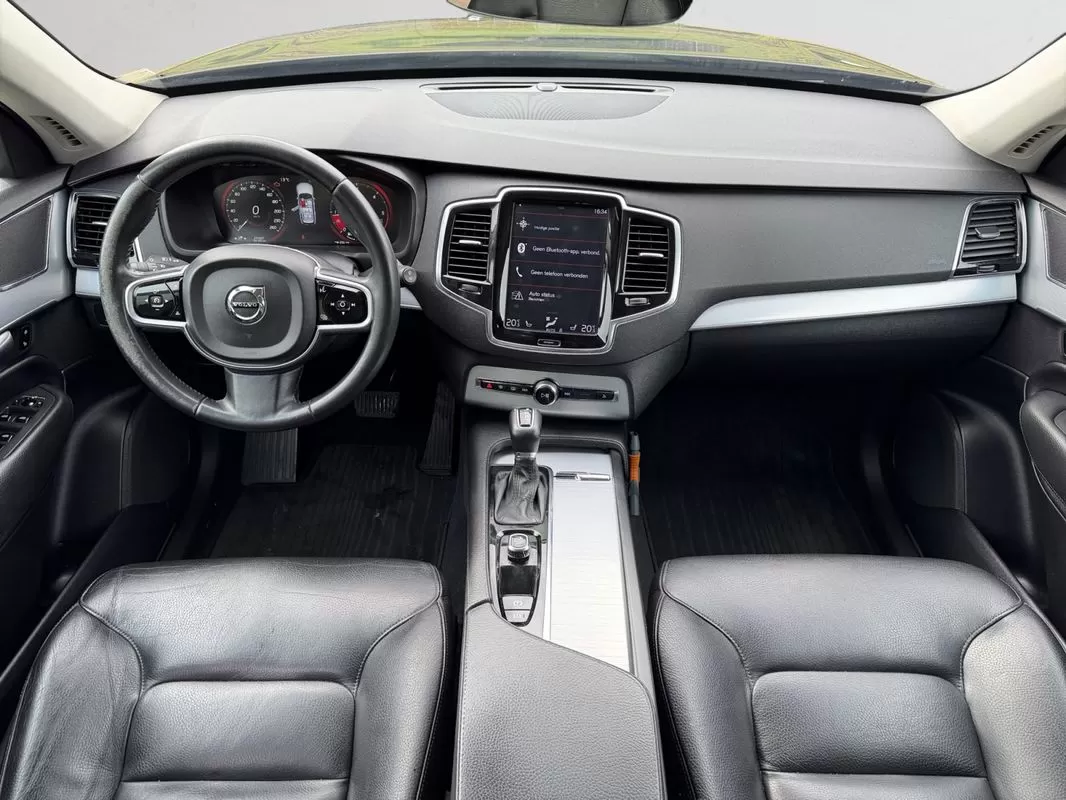 Volvo XC 90  D4 Geartronic Momentum - foto 2