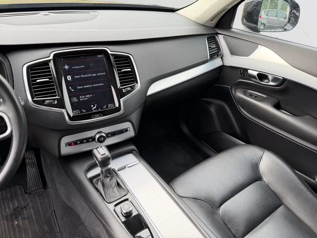 Volvo XC 90  D4 Geartronic Momentum - foto 3