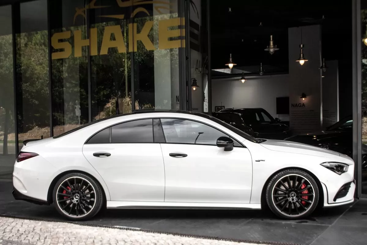 Mercedes-Benz CLA 35 AMG 4Matic - foto 5