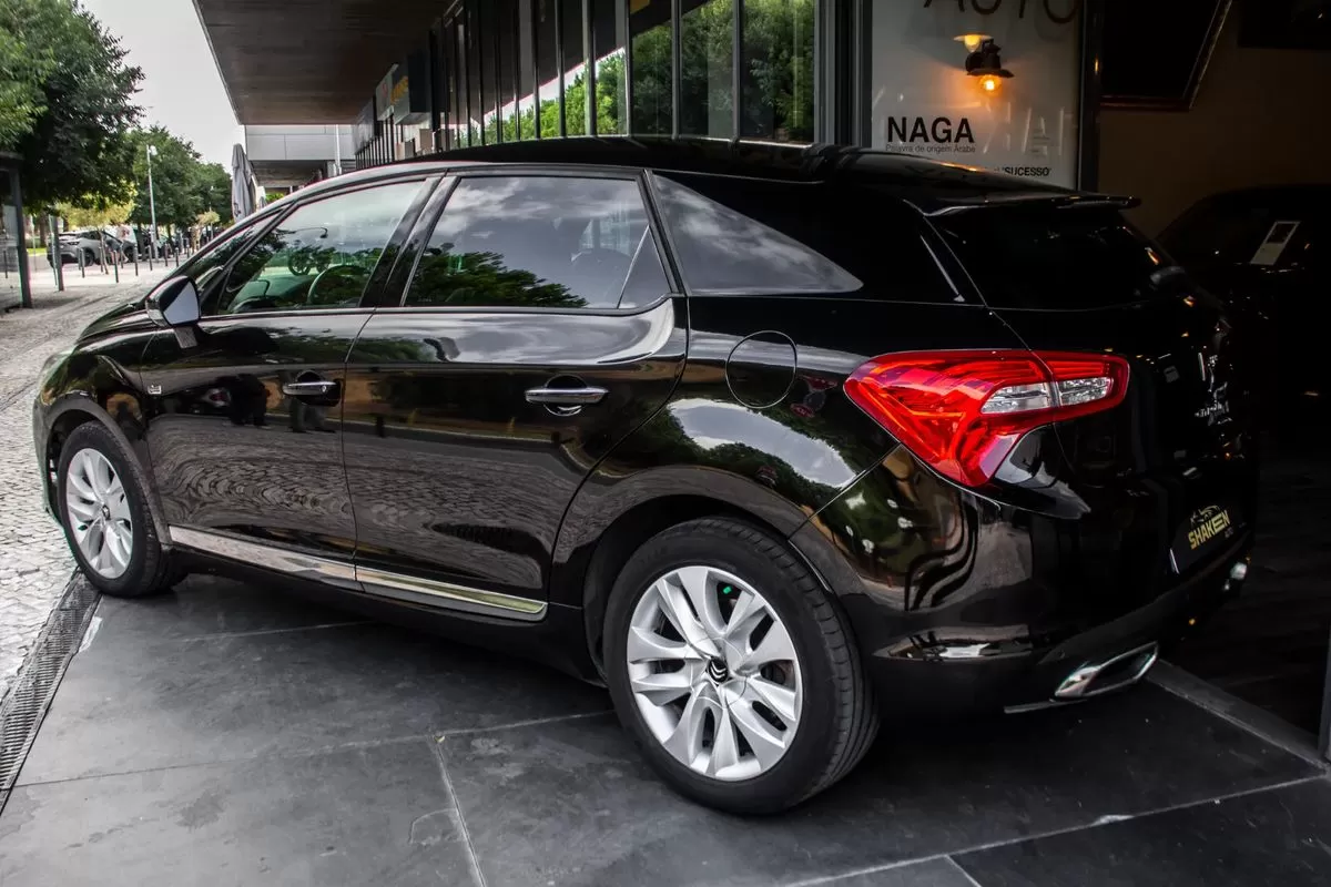 Citroën DS5 2.0 HDi Hy4 So Chic CMP6 102g - foto 3