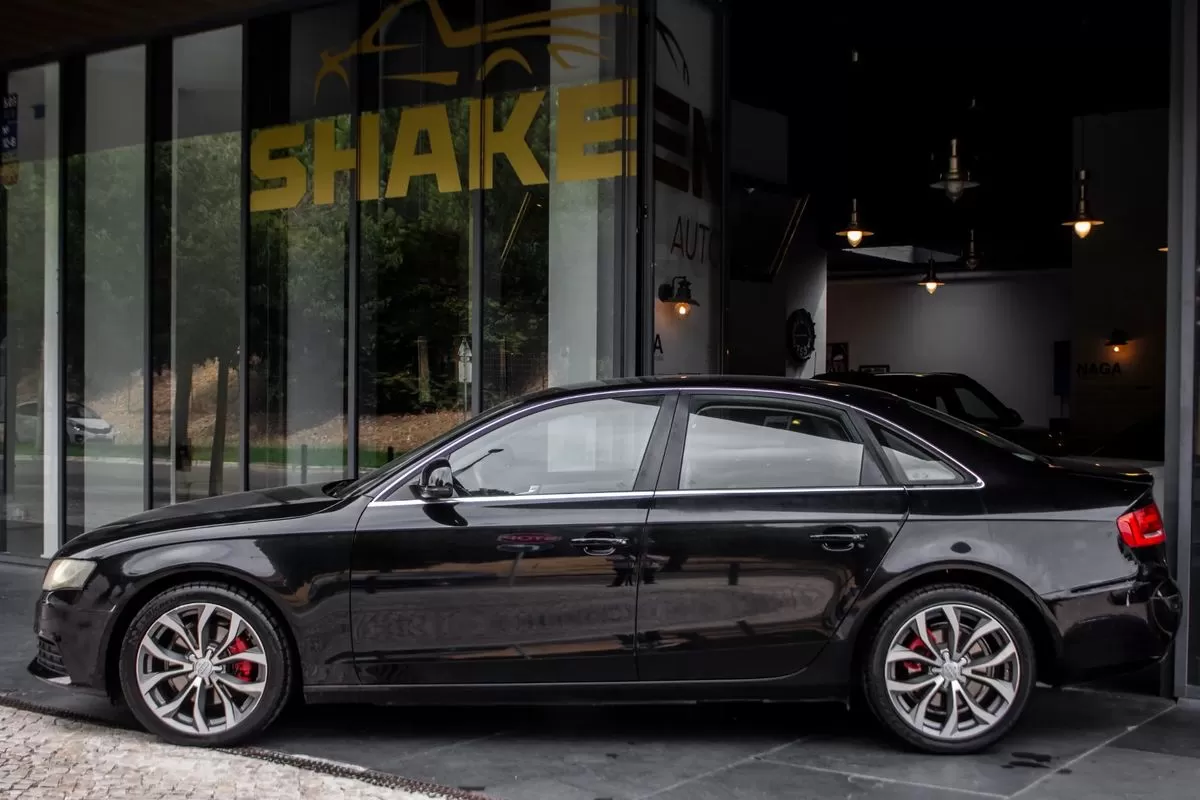 Audi A4   2 0 Tdi Dpf Ambition - foto 2