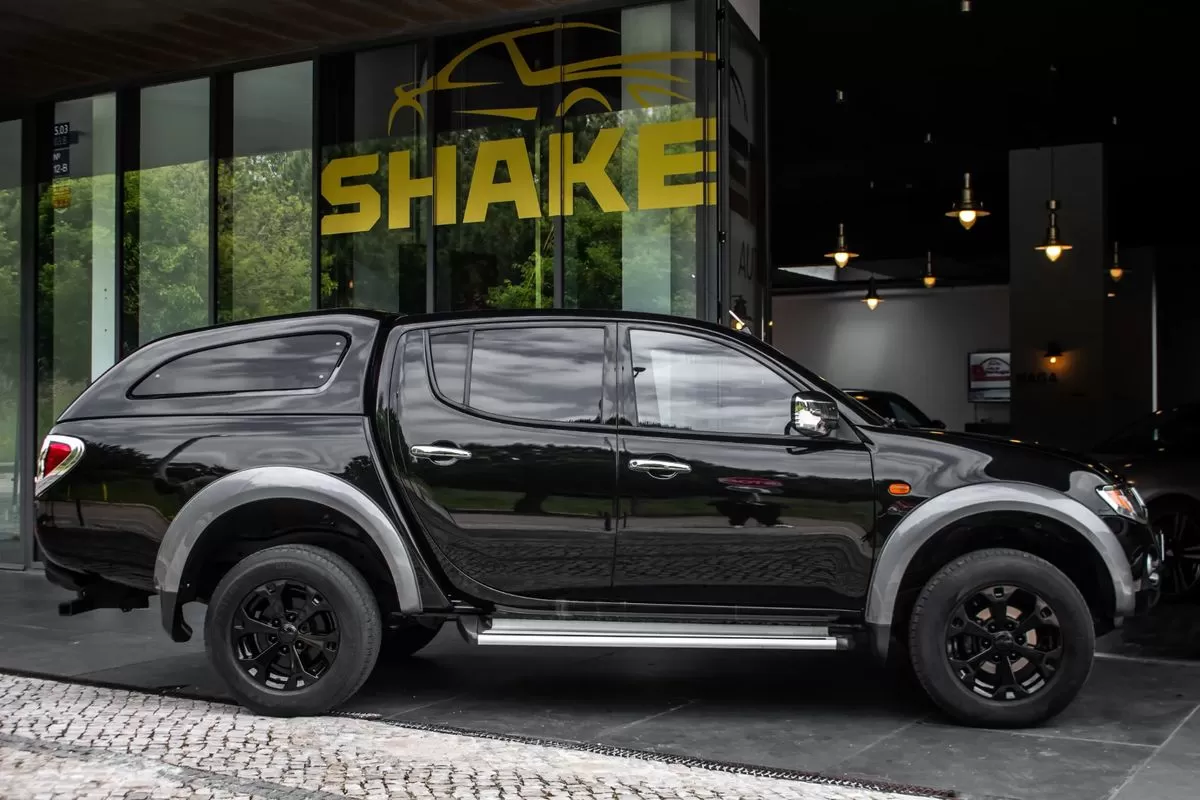 Mitsubishi L200  Pick Up 4x4 Auto Intense Cabine Dupla - foto 5