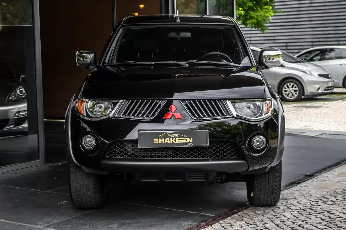 Mitsubishi L200  Pick Up 4x4 Auto Intense Cabine Dupla - foto 7