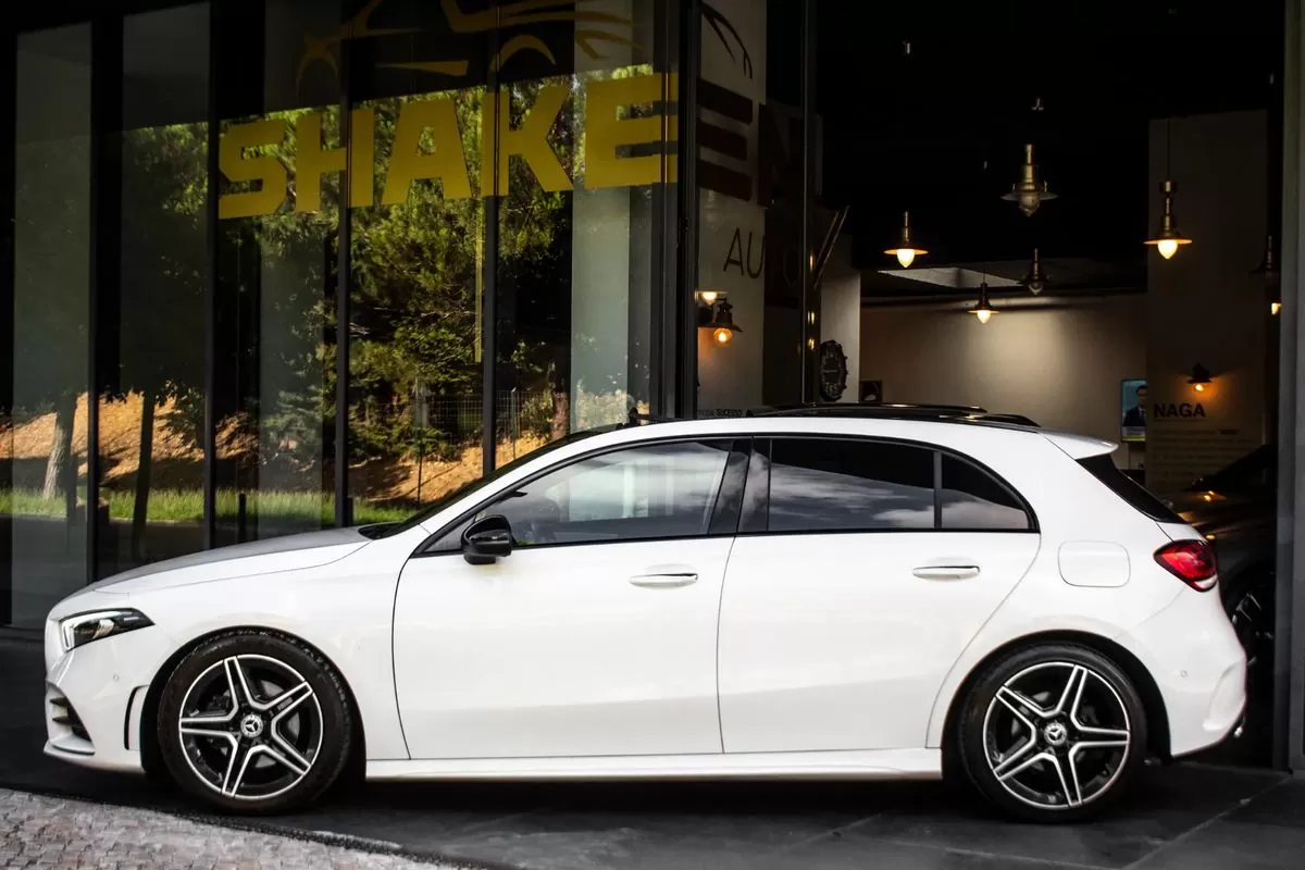 Mercedes-Benz A 180 d AMG Line Aut. - foto 2