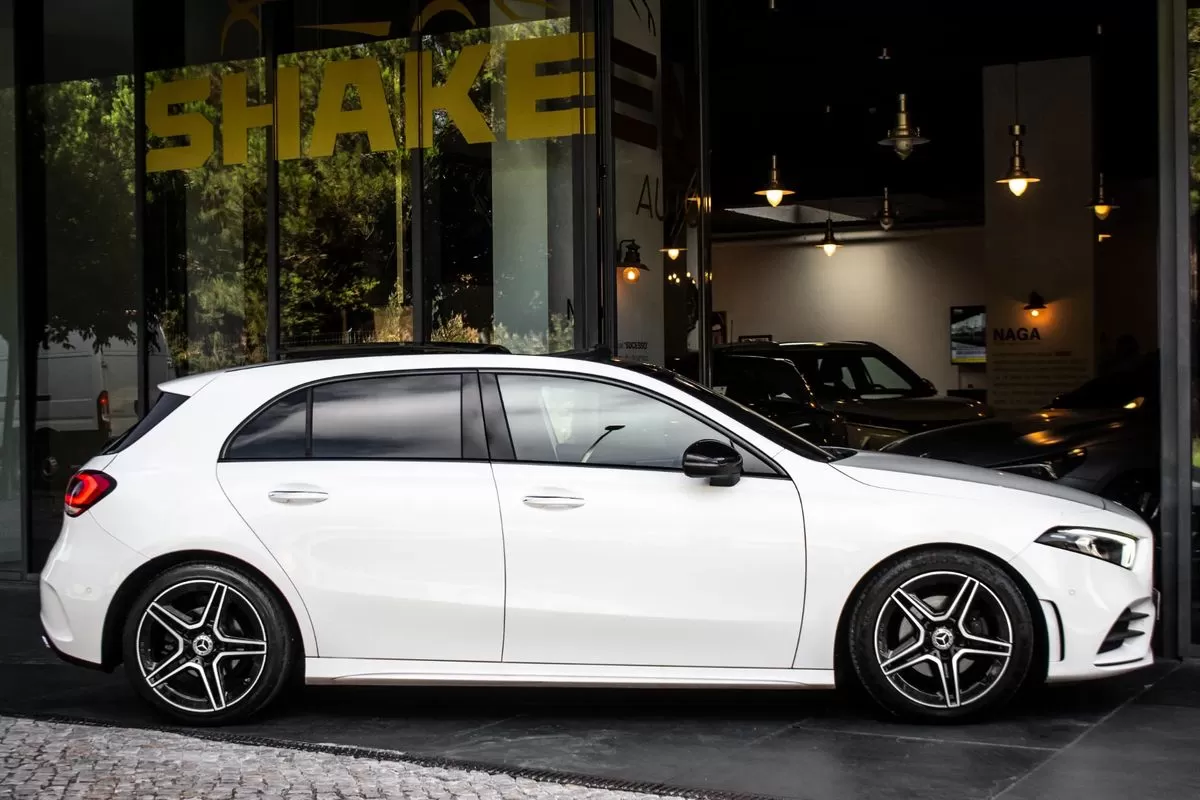 Mercedes-Benz A 180 d AMG Line Aut. - foto 5