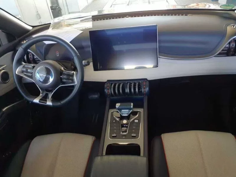 BYD Atto 3  Design - foto 7