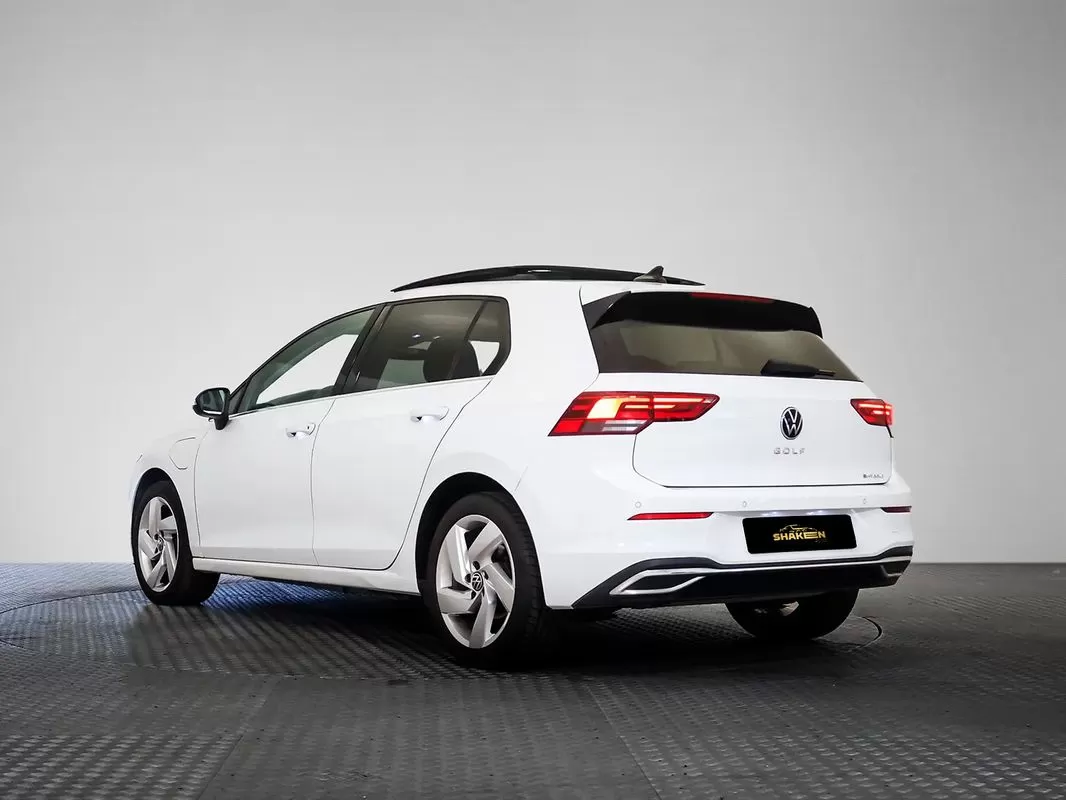VW Golf  1 4 Gte Plug  In  Hybrid Dsg - foto 3