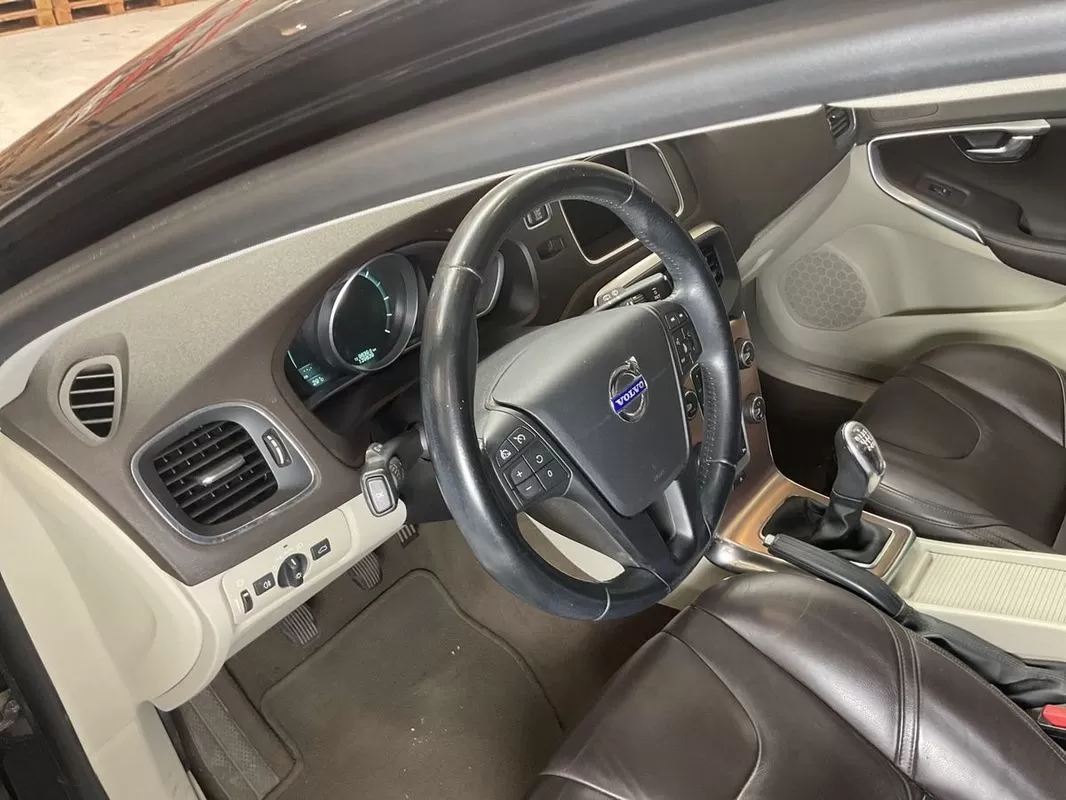 Volvo V40 Cross Country  D2 Summum - foto 6