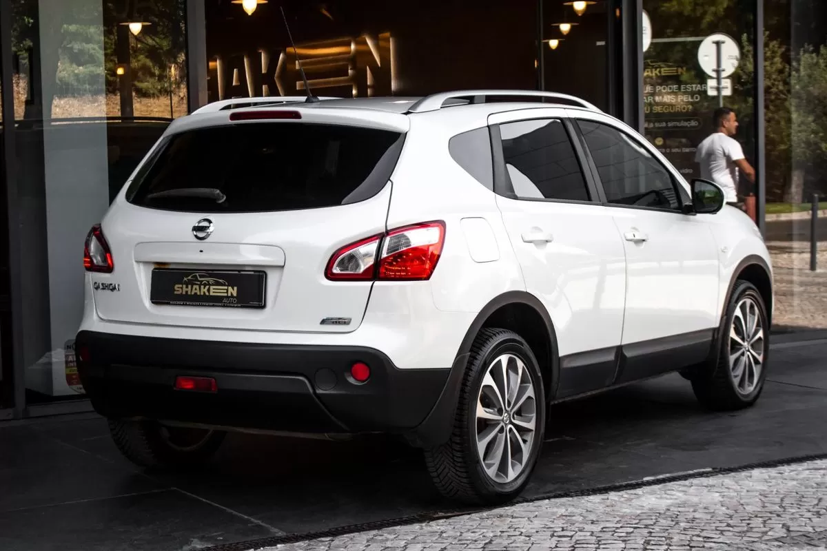 Nissan Qashqai  1 6 Dci Dpf Tekna - foto 4
