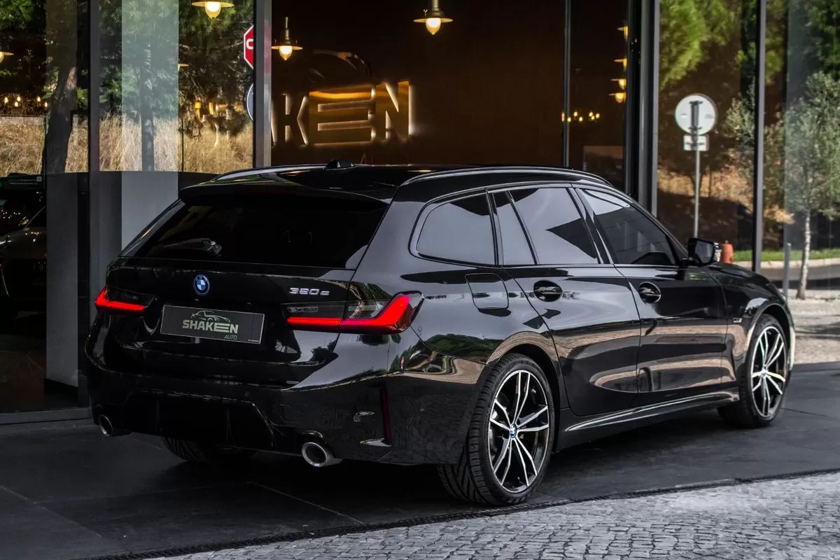 BMW 320 e Pack M Auto - foto 4