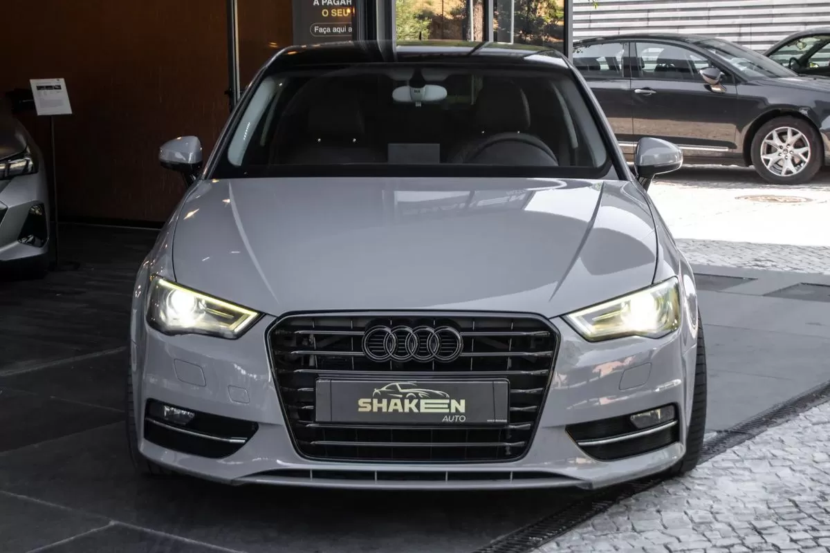 Audi A3 1.6 TDI Design - foto 7