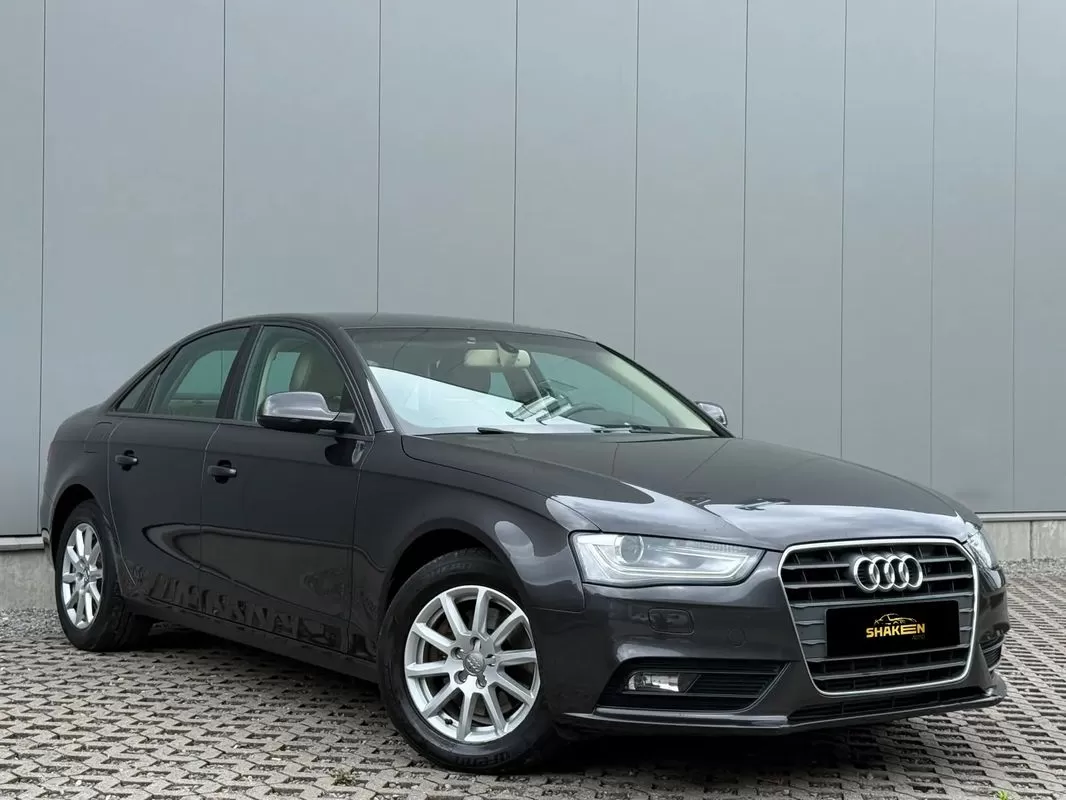 Audi A4   2 0 Tdi S Tronic Design - foto 2
